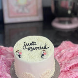 Just Married/Just Engaged Cake It Kit